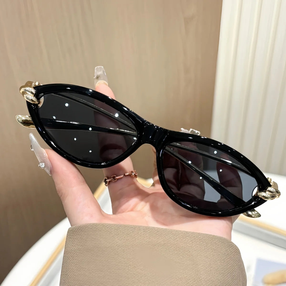 sunglasses  UV protection