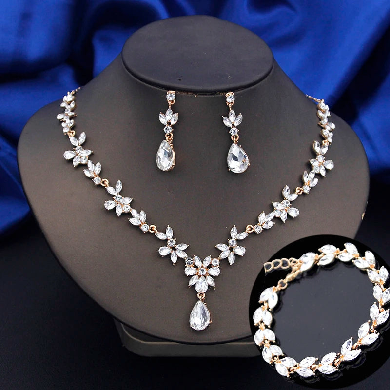 CENMON NECKLACE
