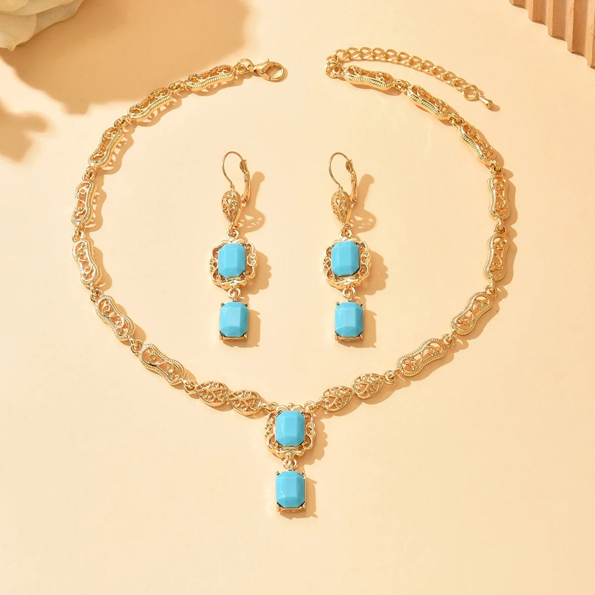 ARABIC NECKLACE