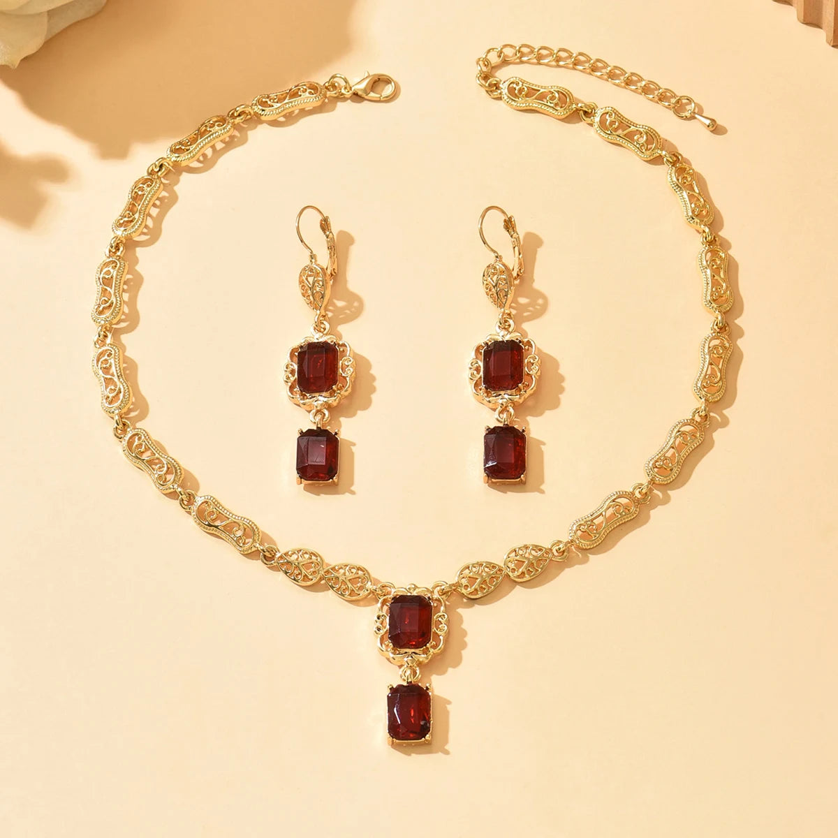 ARABIC NECKLACE