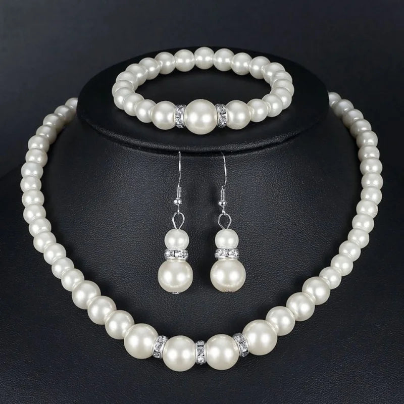 CRYSTAL NECKLACE