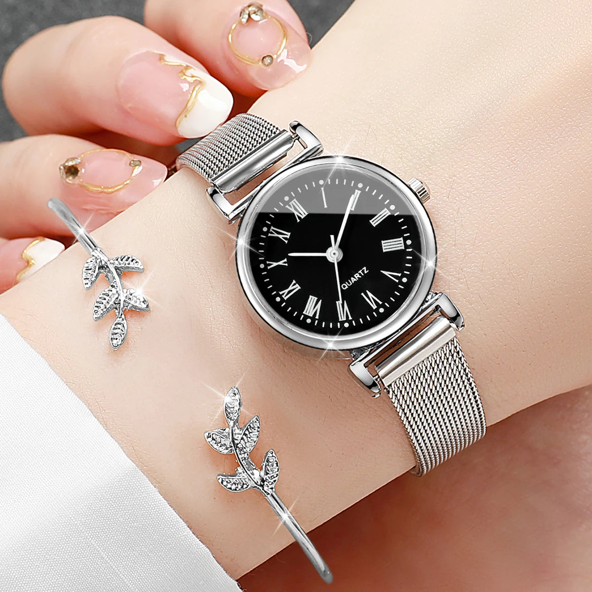 2PCS Watch And Bracelet