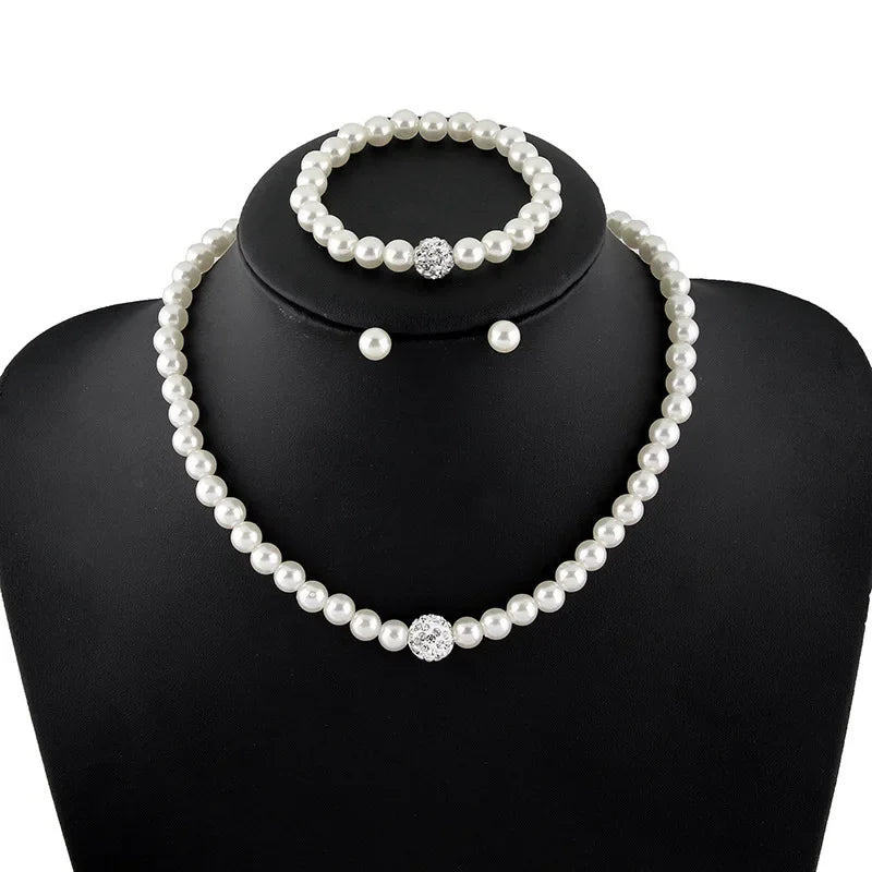 CRYSTAL NECKLACE