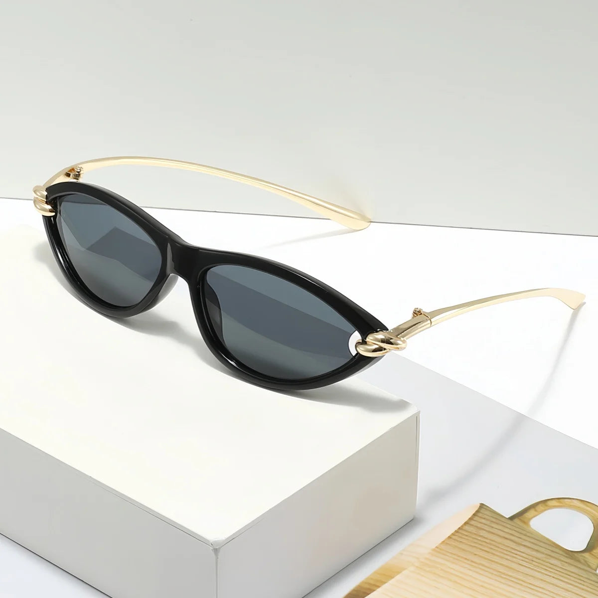 sunglasses  UV protection