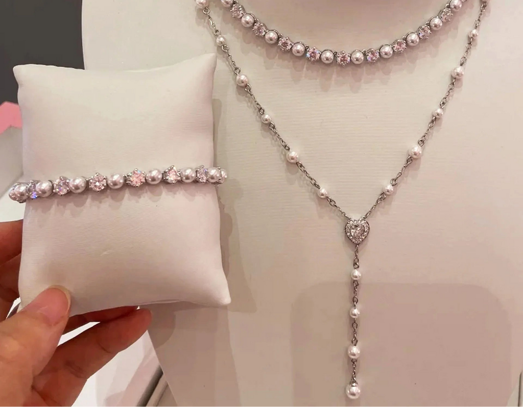 ATLANTIS NECKLACE