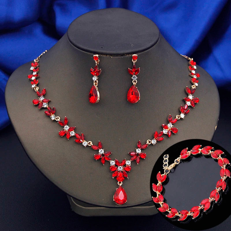 CENMON NECKLACE