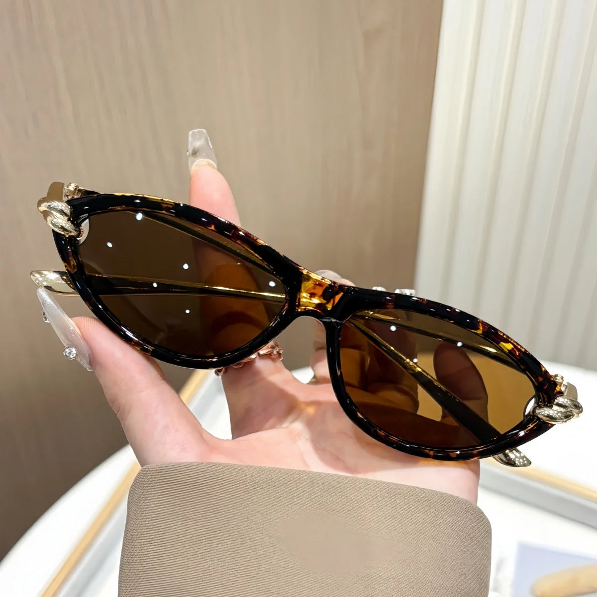 sunglasses  UV protection