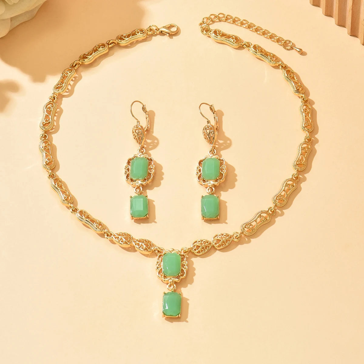 ARABIC NECKLACE