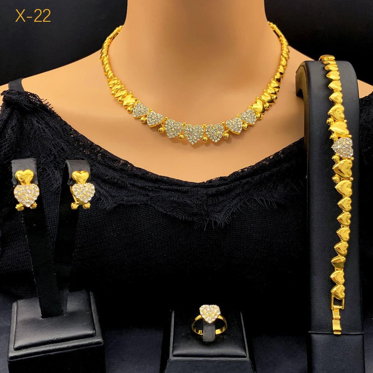 DUBAI NECKLACE