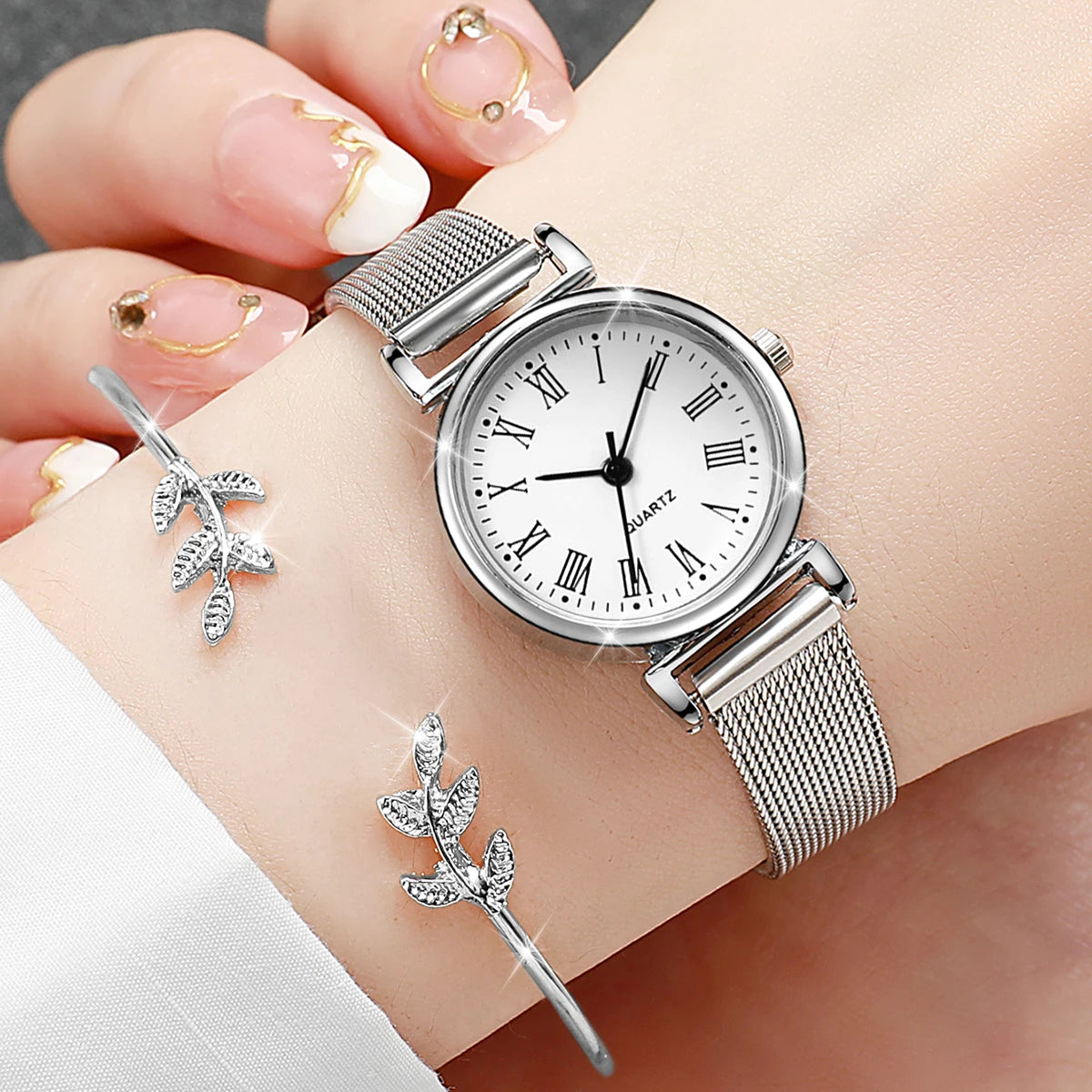 2PCS Watch And Bracelet